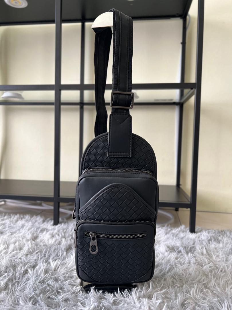 CROSSBODY MEN LEATHER BAG - Image 2